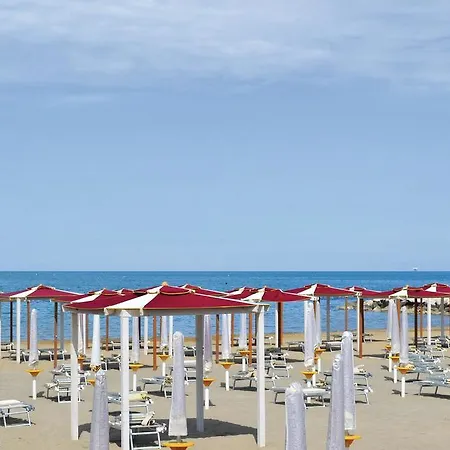 Vakantiehuis Holiday Pescara *xcv * Pineta